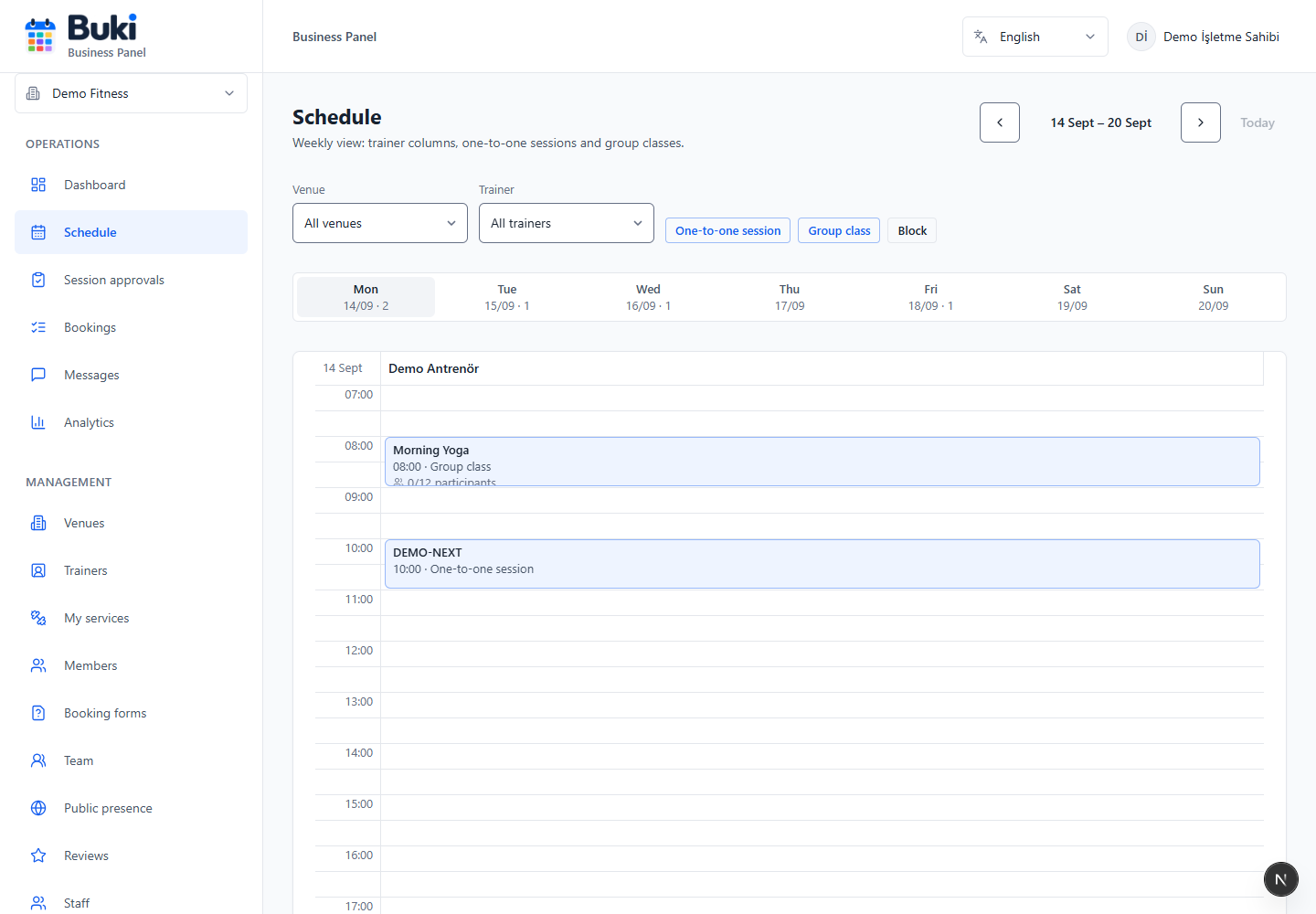 Group class and one-to-one session in the buki business schedule; actual screenshot from a demo account